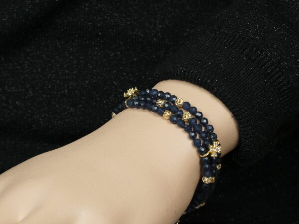 Armband met blauwe saffier