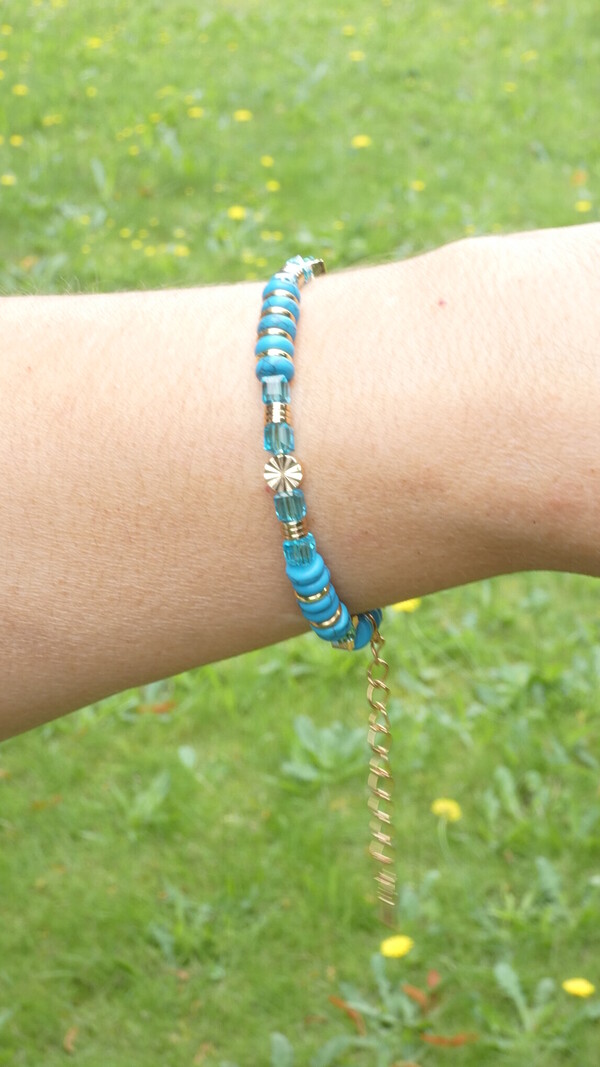 Armband met gekleurd Howliet - Afbeelding 2